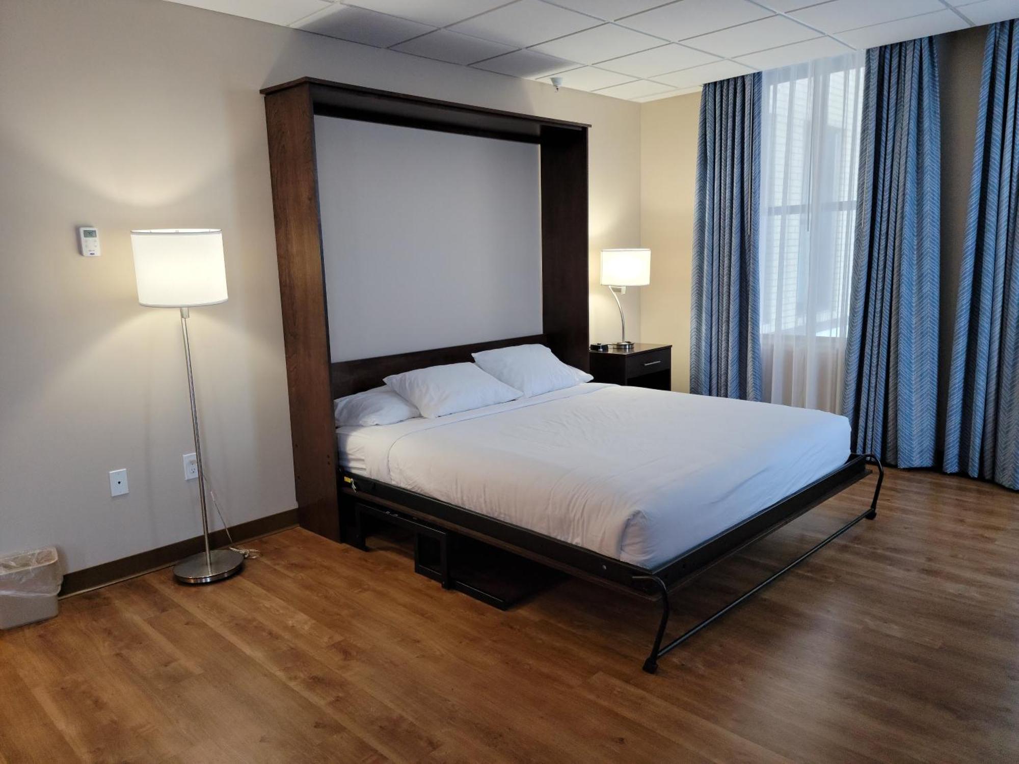 Ariel Broadway Hotel Lorain Exteriér fotografie